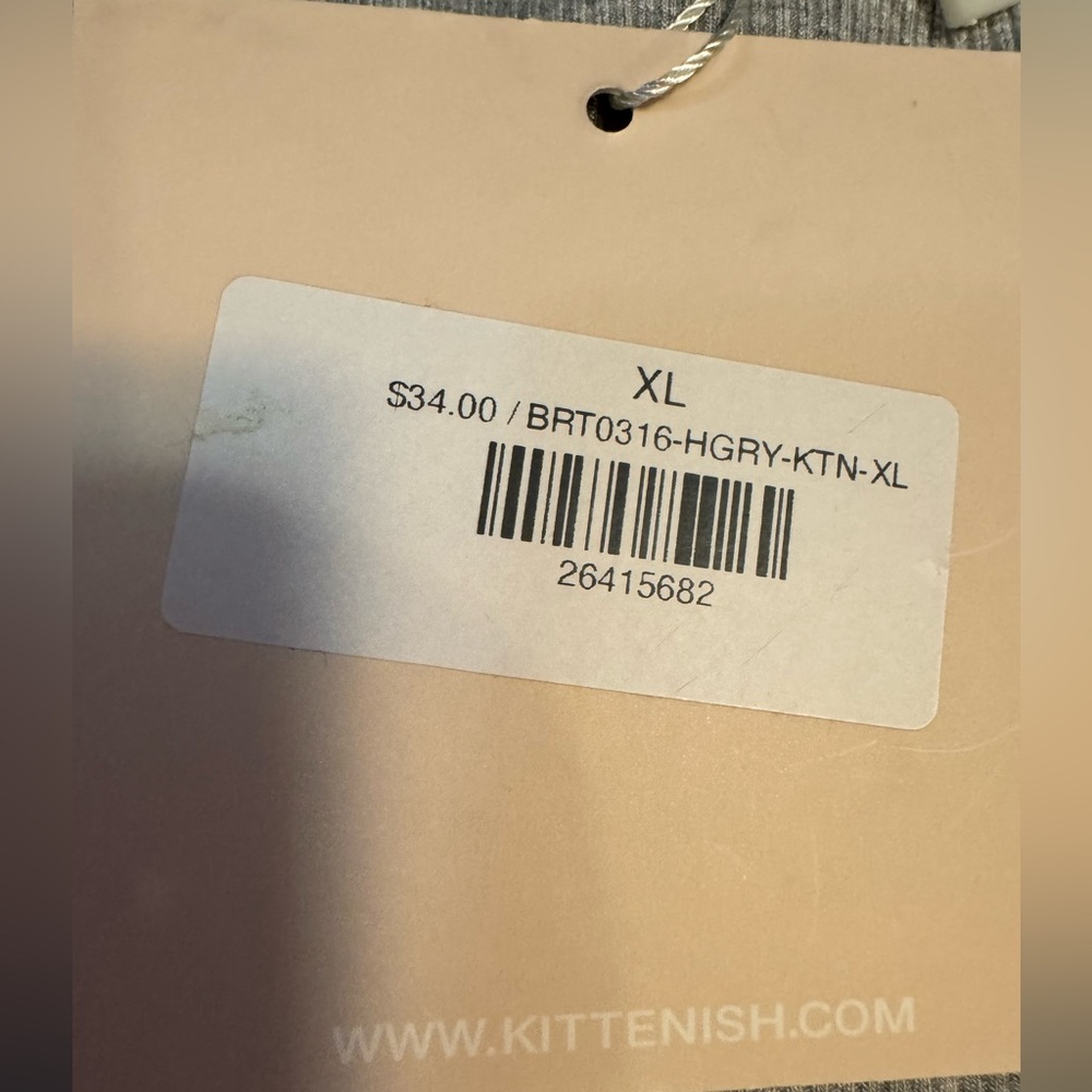 Kittenish Gray Sleeveless Fitted Crop bra tank top - Picture 3 of 7